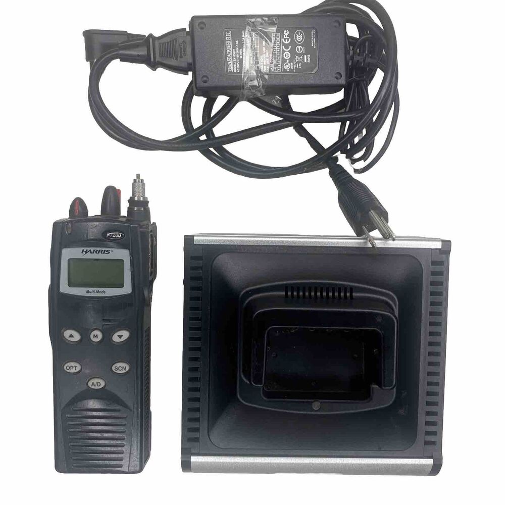 Harris P7200 Multi Mode Open Sky MAPT-T7HXX 800 MHz Two Way Radio With Charger